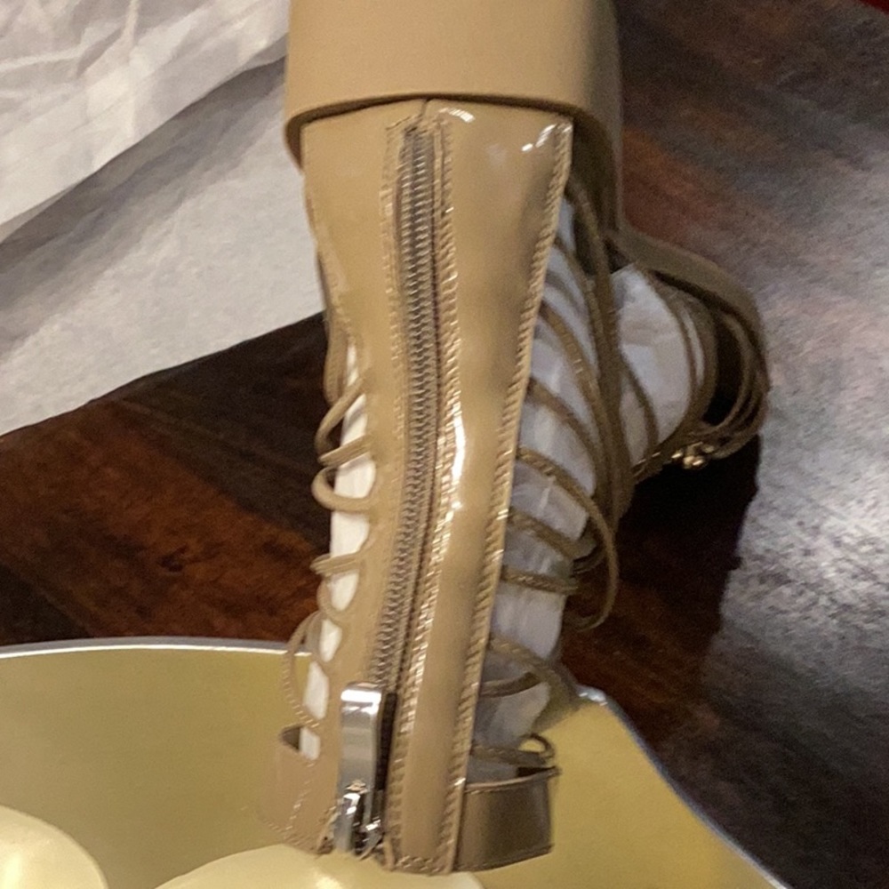 COPY - VHNY OLIVE GLADIATOR STUDDED LEATHER ANKLE BOOTS, 10M - Picture 6 of 7